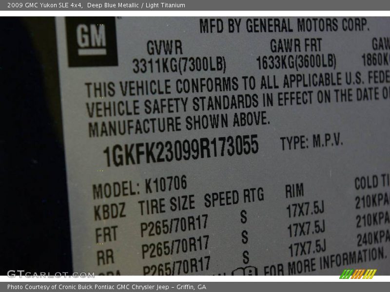 Deep Blue Metallic / Light Titanium 2009 GMC Yukon SLE 4x4