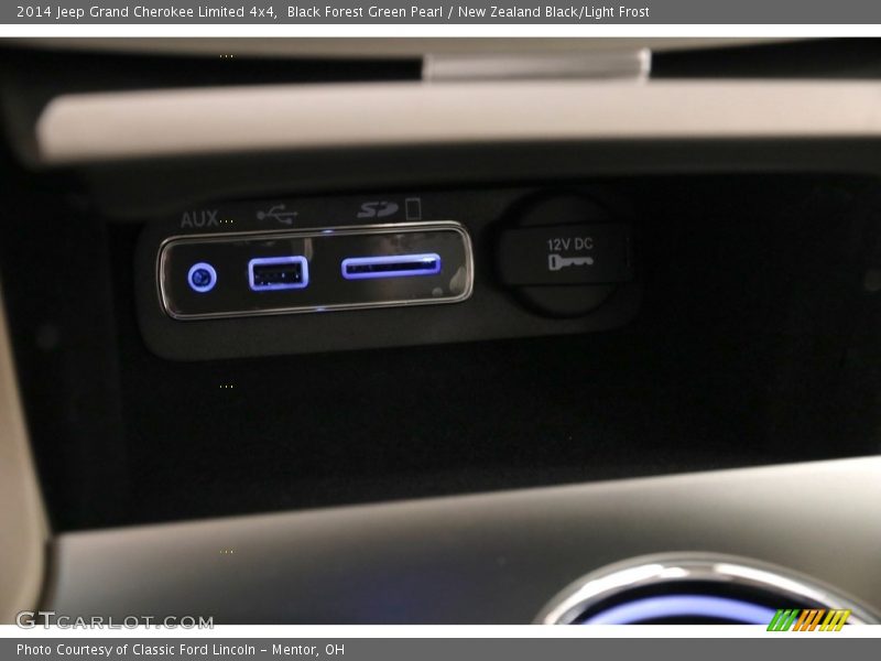 Black Forest Green Pearl / New Zealand Black/Light Frost 2014 Jeep Grand Cherokee Limited 4x4