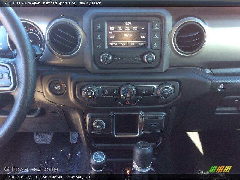 Black / Black 2020 Jeep Wrangler Unlimited Sport 4x4