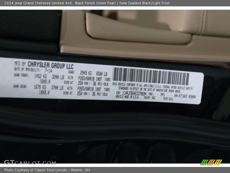 Black Forest Green Pearl / New Zealand Black/Light Frost 2014 Jeep Grand Cherokee Limited 4x4