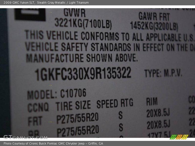 Stealth Gray Metallic / Light Titanium 2009 GMC Yukon SLT