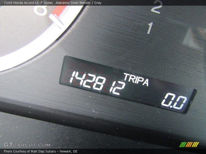 Alabaster Silver Metallic / Gray 2009 Honda Accord LX-P Sedan