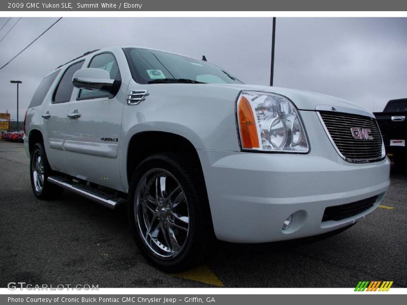 Summit White / Ebony 2009 GMC Yukon SLE