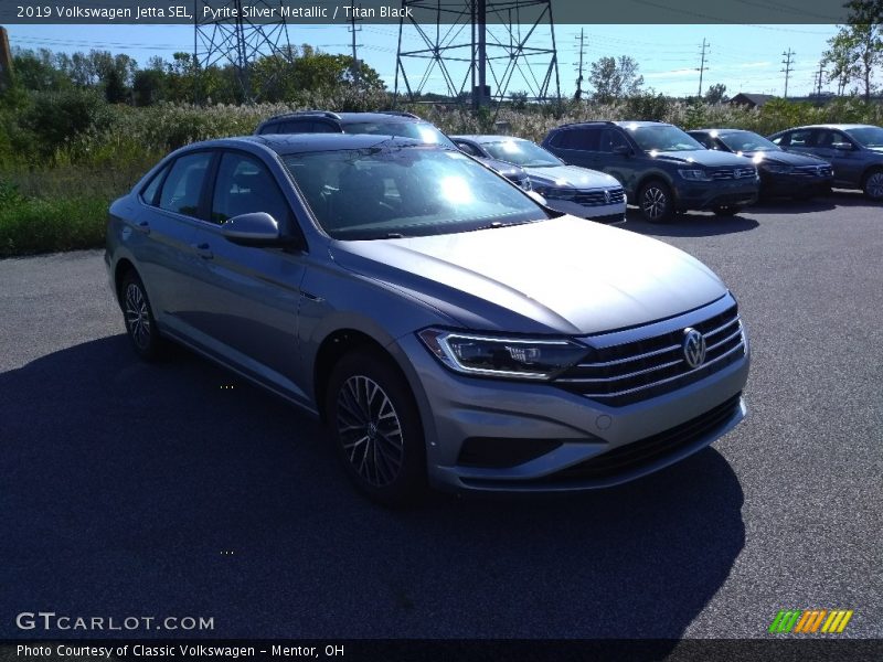 Pyrite Silver Metallic / Titan Black 2019 Volkswagen Jetta SEL