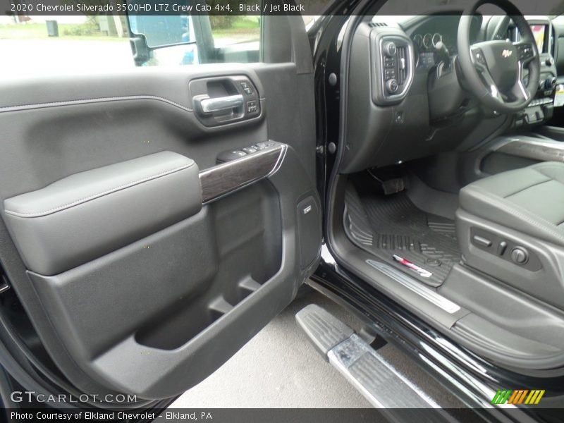 Black / Jet Black 2020 Chevrolet Silverado 3500HD LTZ Crew Cab 4x4