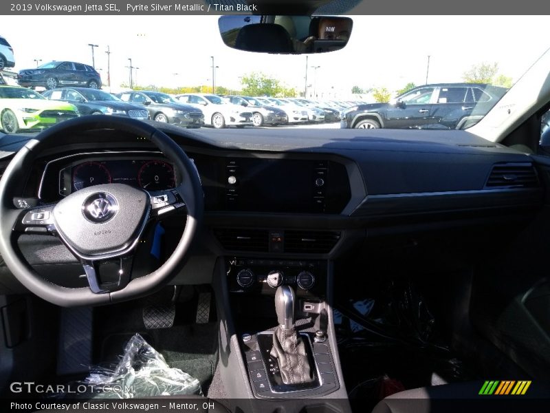 Pyrite Silver Metallic / Titan Black 2019 Volkswagen Jetta SEL