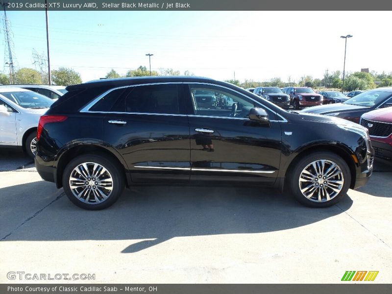 Stellar Black Metallic / Jet Black 2019 Cadillac XT5 Luxury AWD