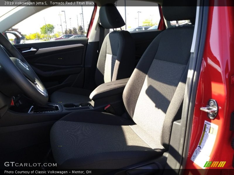 Tornado Red / Titan Black 2019 Volkswagen Jetta S