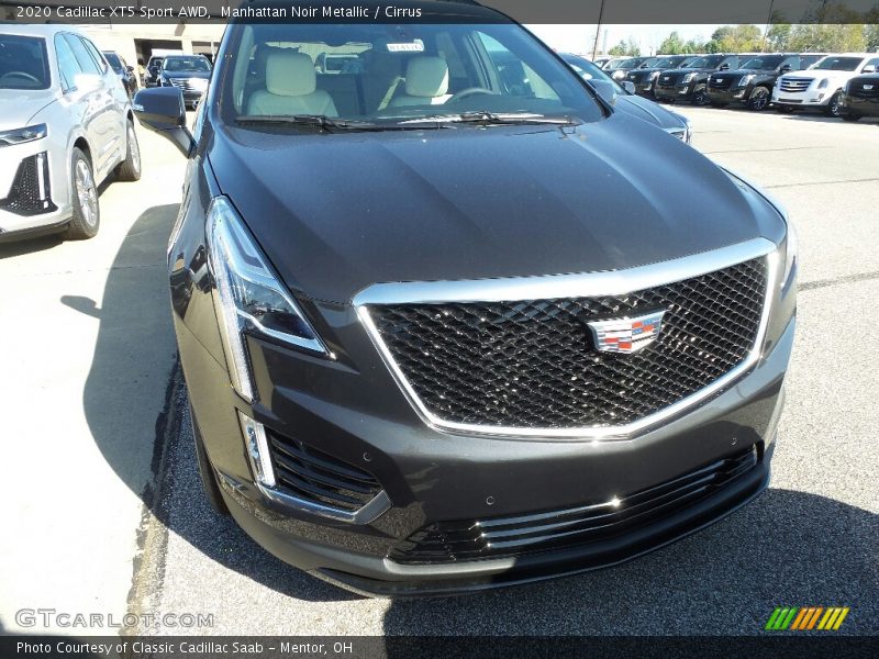 Manhattan Noir Metallic / Cirrus 2020 Cadillac XT5 Sport AWD