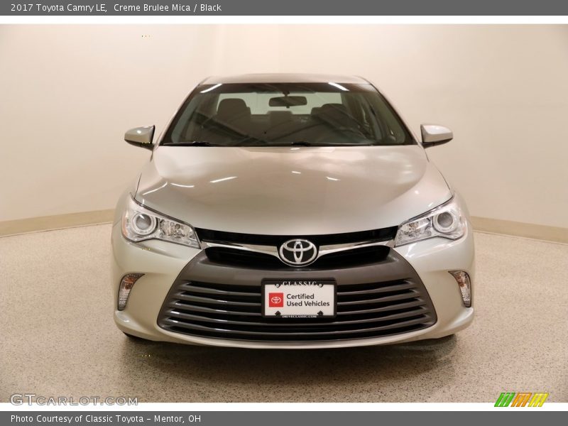 Creme Brulee Mica / Black 2017 Toyota Camry LE