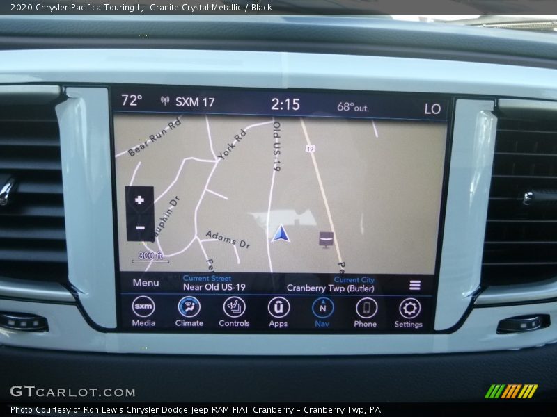 Granite Crystal Metallic / Black 2020 Chrysler Pacifica Touring L