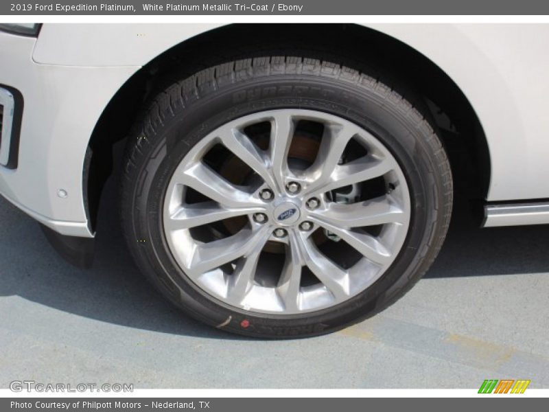 White Platinum Metallic Tri-Coat / Ebony 2019 Ford Expedition Platinum