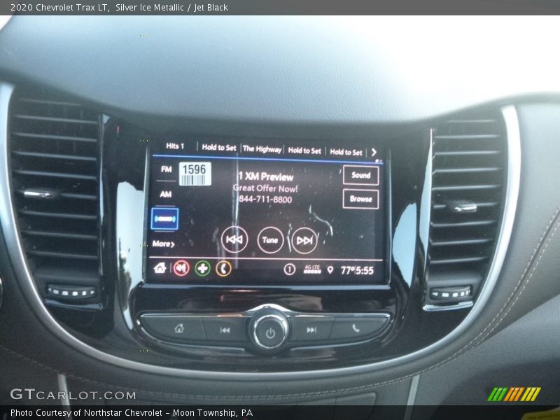 Silver Ice Metallic / Jet Black 2020 Chevrolet Trax LT