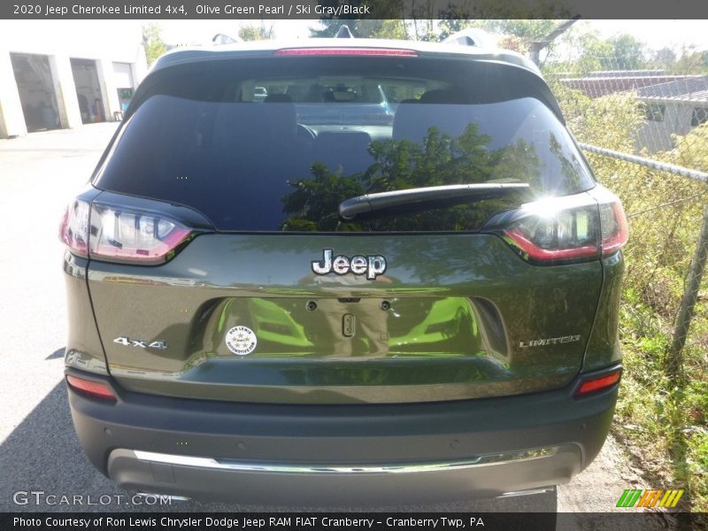 Olive Green Pearl / Ski Gray/Black 2020 Jeep Cherokee Limited 4x4