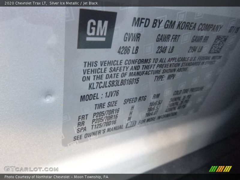 Silver Ice Metallic / Jet Black 2020 Chevrolet Trax LT