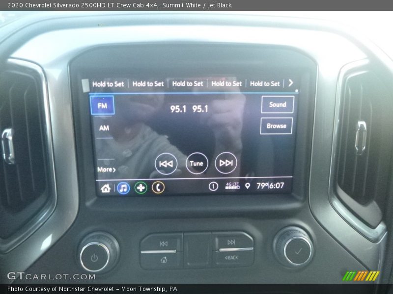 Summit White / Jet Black 2020 Chevrolet Silverado 2500HD LT Crew Cab 4x4