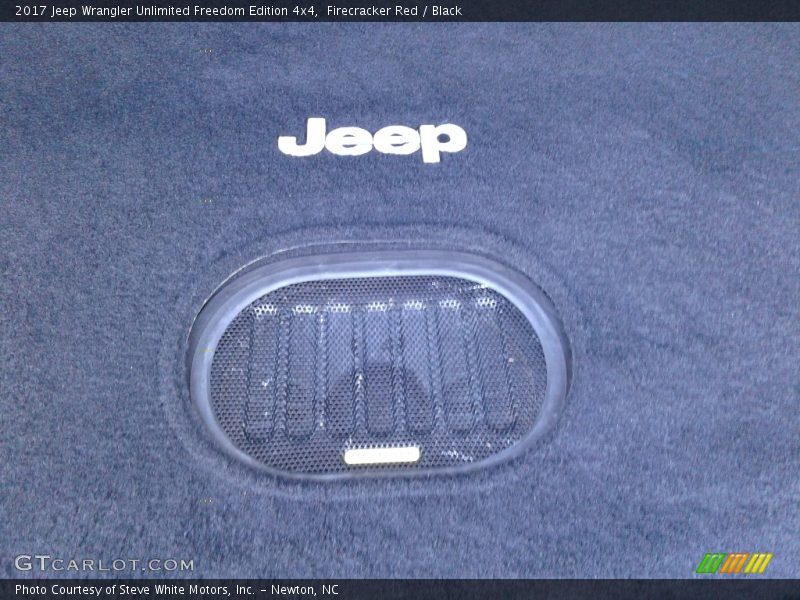 Firecracker Red / Black 2017 Jeep Wrangler Unlimited Freedom Edition 4x4