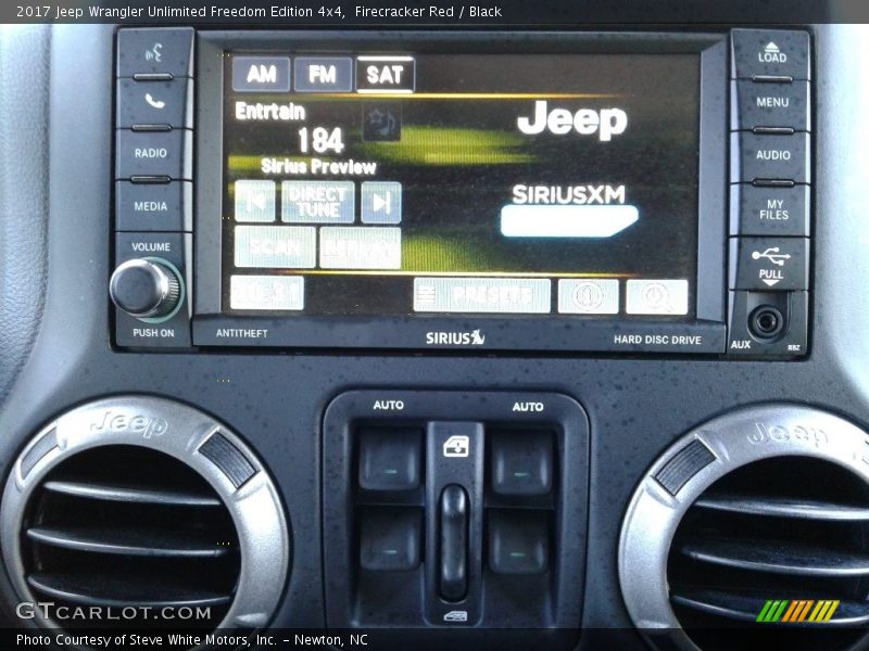 Firecracker Red / Black 2017 Jeep Wrangler Unlimited Freedom Edition 4x4