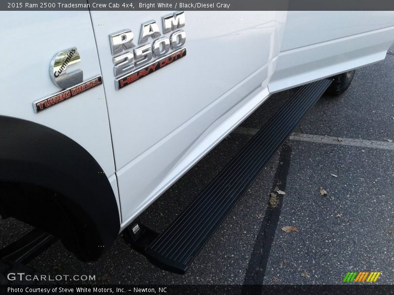 Bright White / Black/Diesel Gray 2015 Ram 2500 Tradesman Crew Cab 4x4