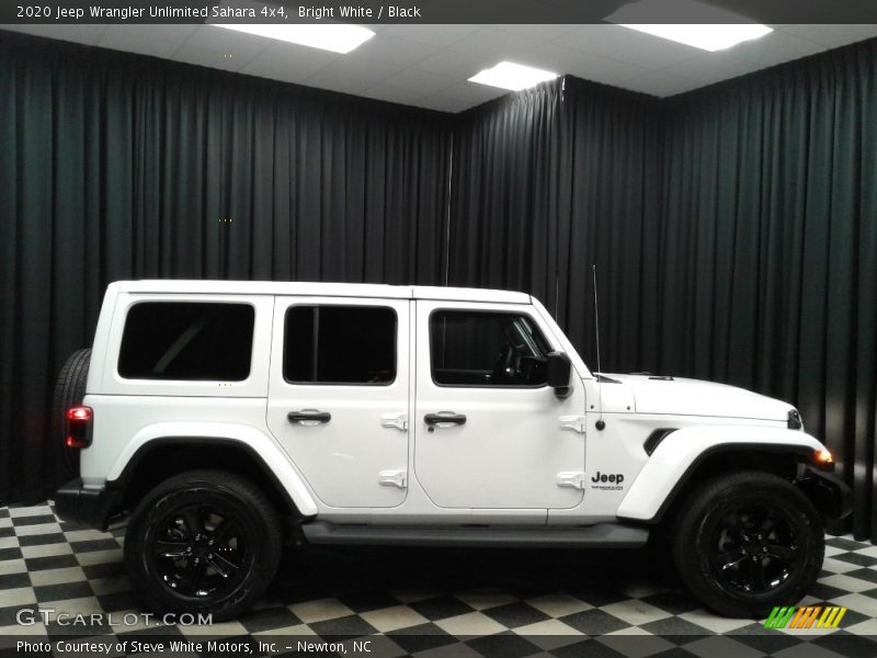 Bright White / Black 2020 Jeep Wrangler Unlimited Sahara 4x4