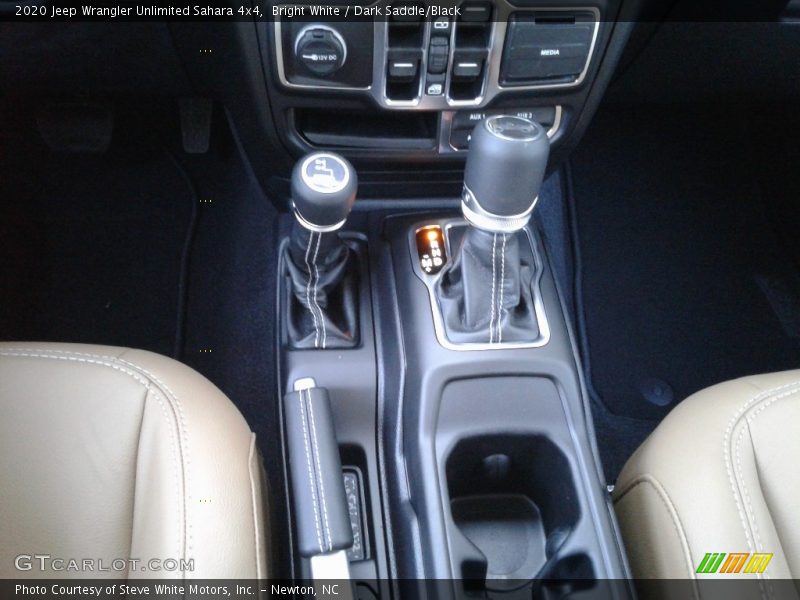 Bright White / Dark Saddle/Black 2020 Jeep Wrangler Unlimited Sahara 4x4