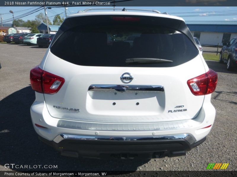 Pearl White / Charcoal 2018 Nissan Pathfinder Platinum 4x4