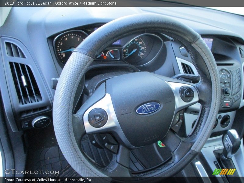 Oxford White / Medium Light Stone 2013 Ford Focus SE Sedan