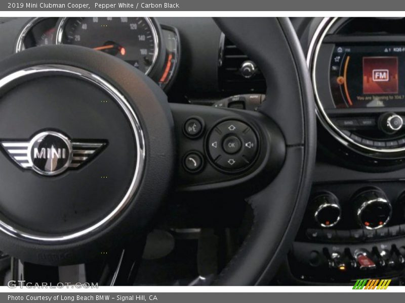 Pepper White / Carbon Black 2019 Mini Clubman Cooper