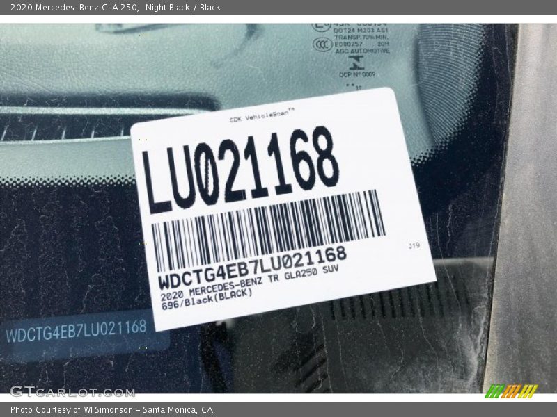 Night Black / Black 2020 Mercedes-Benz GLA 250