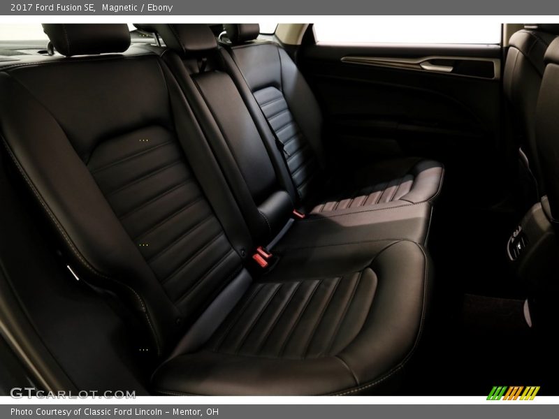 Magnetic / Ebony 2017 Ford Fusion SE