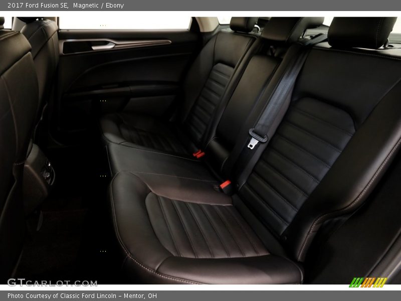 Magnetic / Ebony 2017 Ford Fusion SE