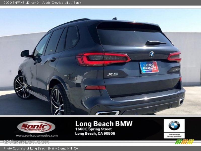 Arctic Grey Metallic / Black 2020 BMW X5 sDrive40i