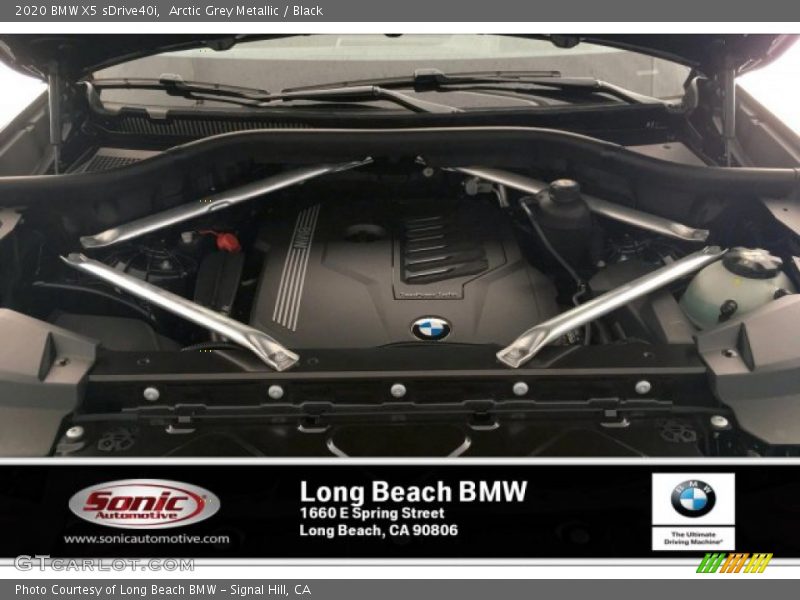 Arctic Grey Metallic / Black 2020 BMW X5 sDrive40i