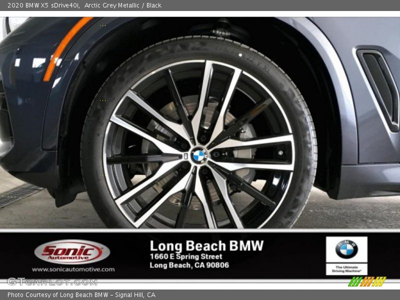 Arctic Grey Metallic / Black 2020 BMW X5 sDrive40i
