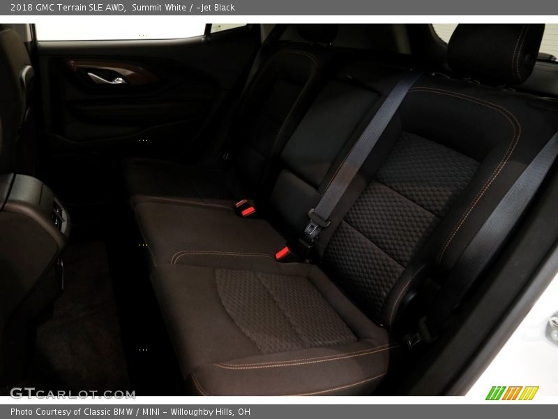 Summit White / ­Jet Black 2018 GMC Terrain SLE AWD