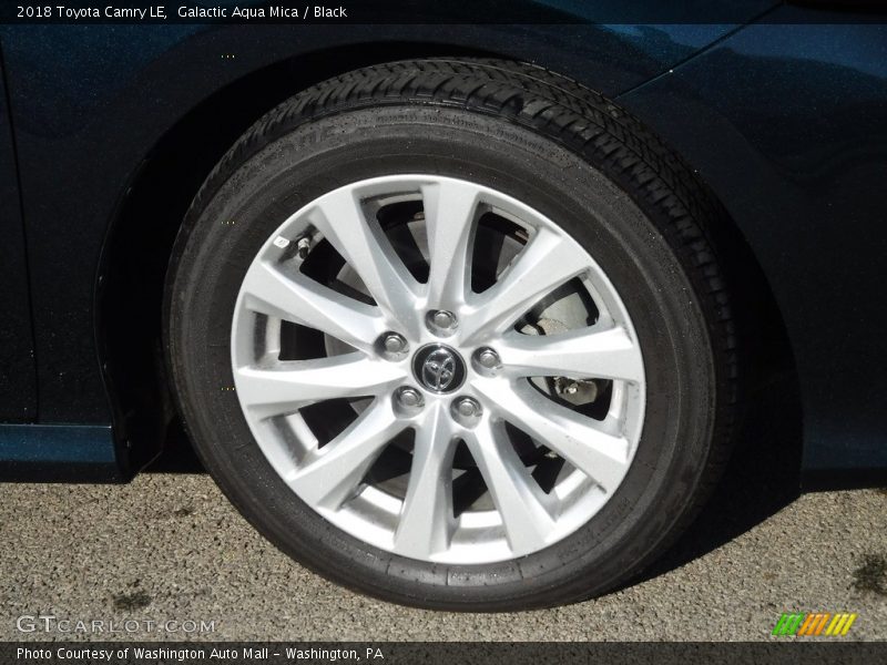 Galactic Aqua Mica / Black 2018 Toyota Camry LE