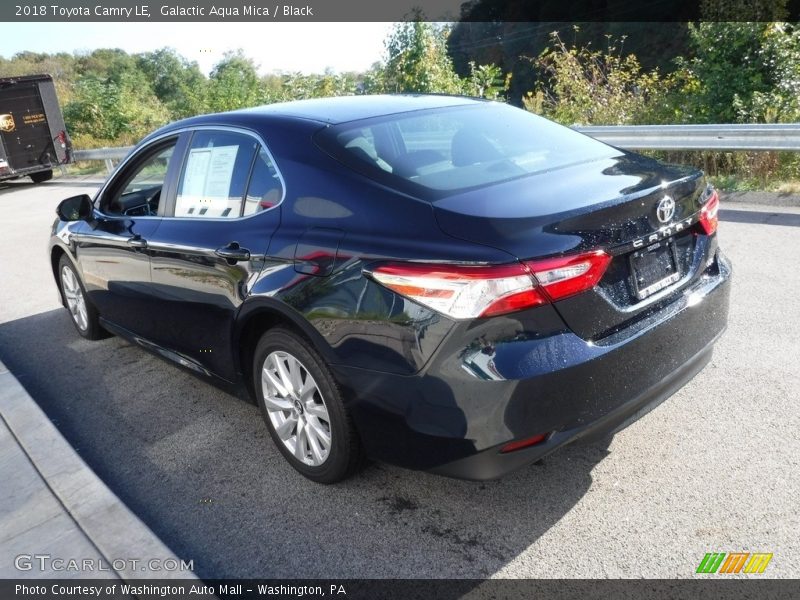 Galactic Aqua Mica / Black 2018 Toyota Camry LE