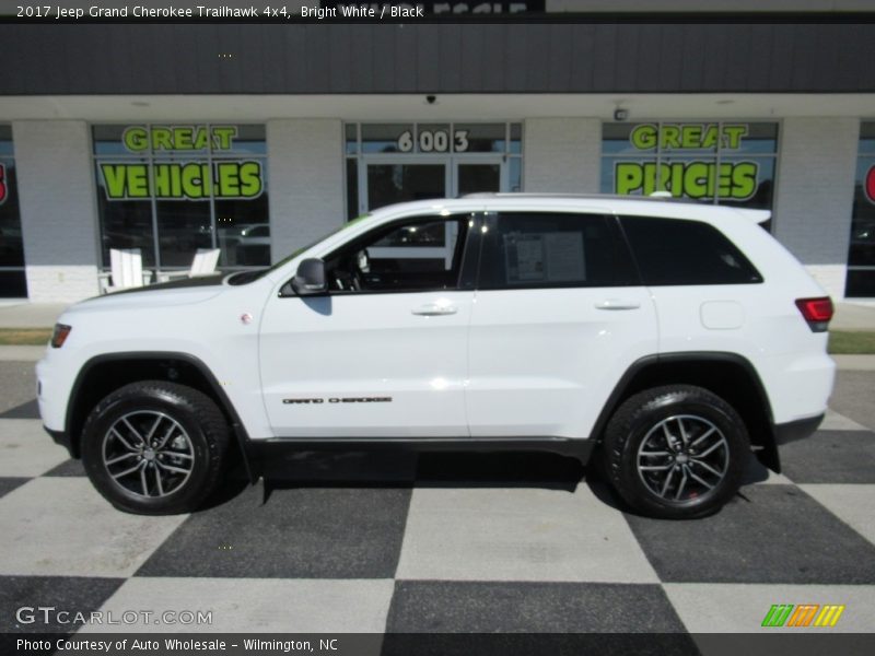 Bright White / Black 2017 Jeep Grand Cherokee Trailhawk 4x4