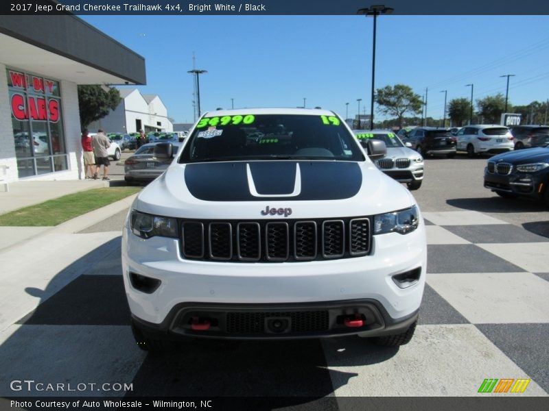 Bright White / Black 2017 Jeep Grand Cherokee Trailhawk 4x4