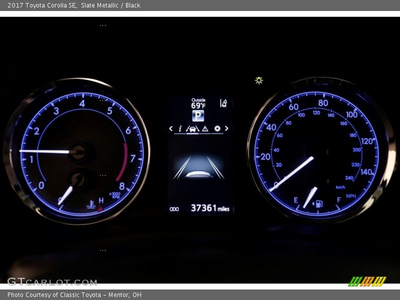 Slate Metallic / Black 2017 Toyota Corolla SE