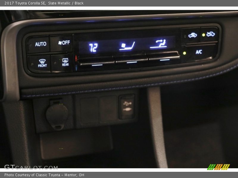 Slate Metallic / Black 2017 Toyota Corolla SE