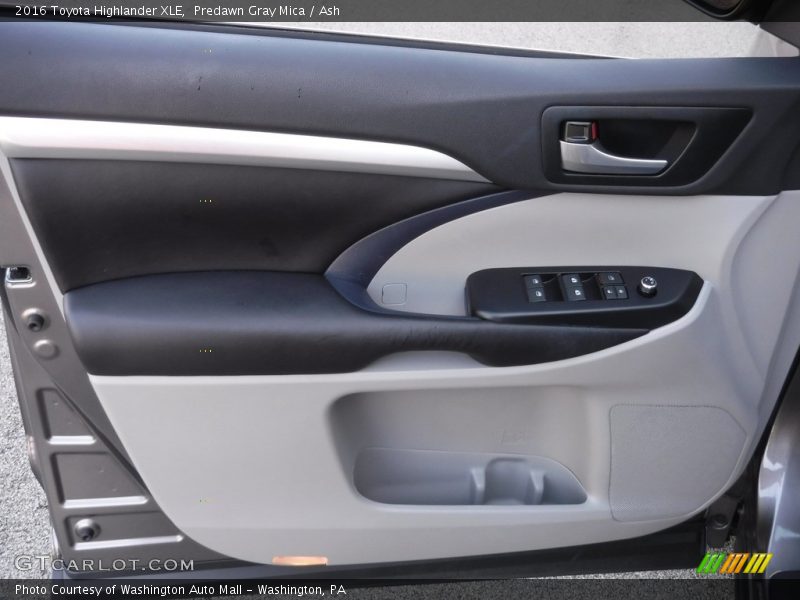 Predawn Gray Mica / Ash 2016 Toyota Highlander XLE
