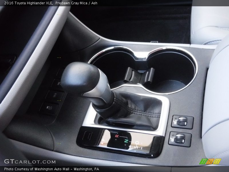 Predawn Gray Mica / Ash 2016 Toyota Highlander XLE
