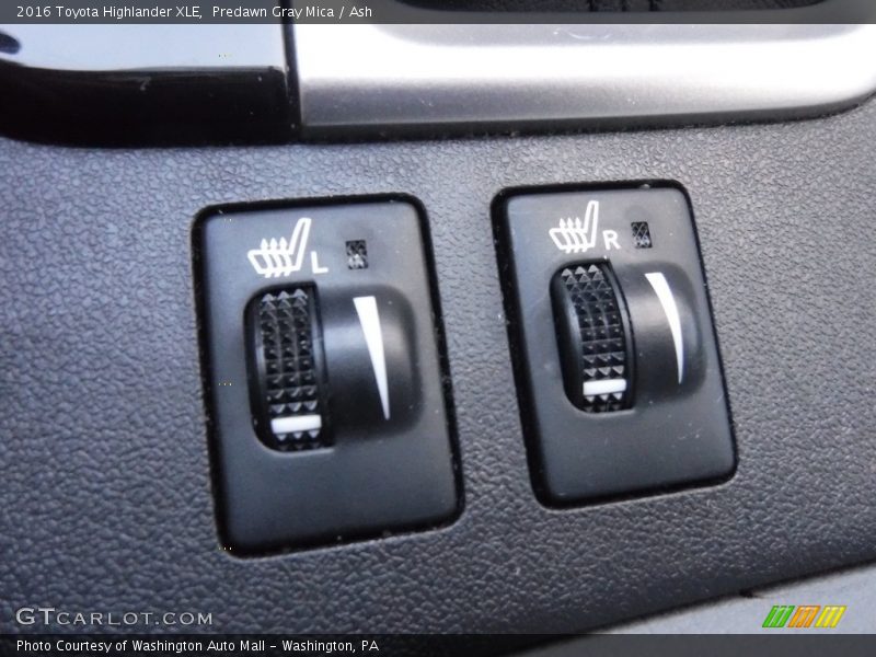 Predawn Gray Mica / Ash 2016 Toyota Highlander XLE