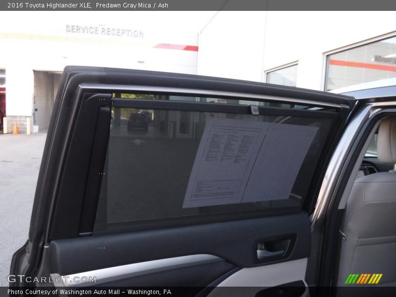 Predawn Gray Mica / Ash 2016 Toyota Highlander XLE