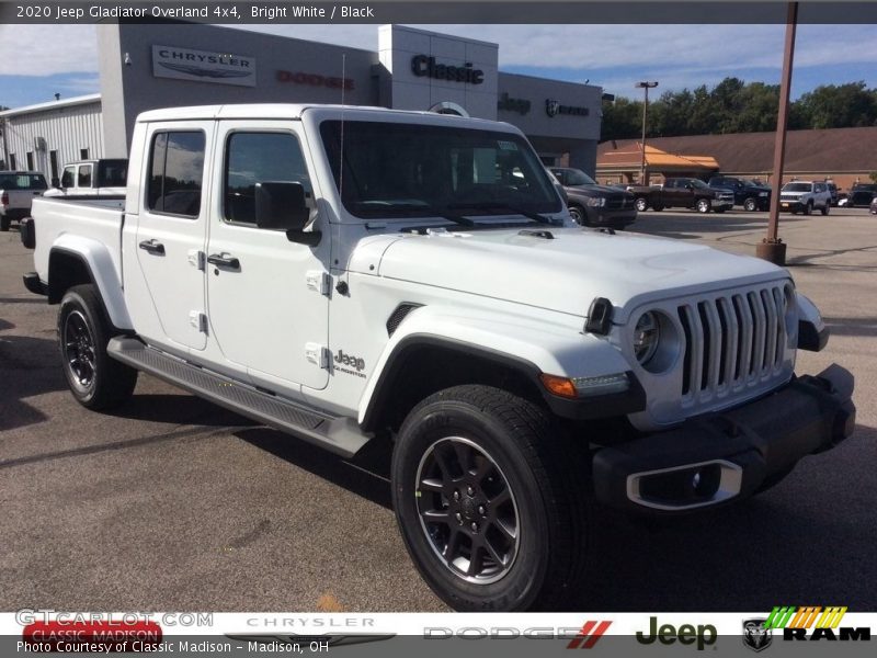 Bright White / Black 2020 Jeep Gladiator Overland 4x4