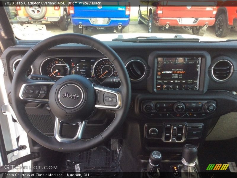 Bright White / Black 2020 Jeep Gladiator Overland 4x4