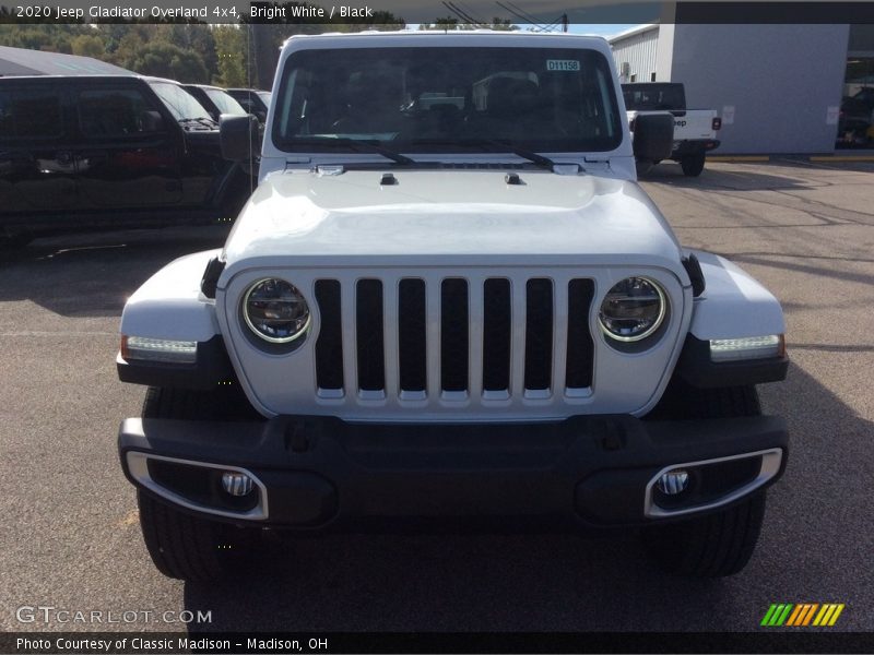 Bright White / Black 2020 Jeep Gladiator Overland 4x4