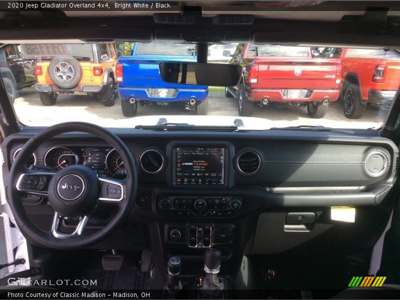 Bright White / Black 2020 Jeep Gladiator Overland 4x4