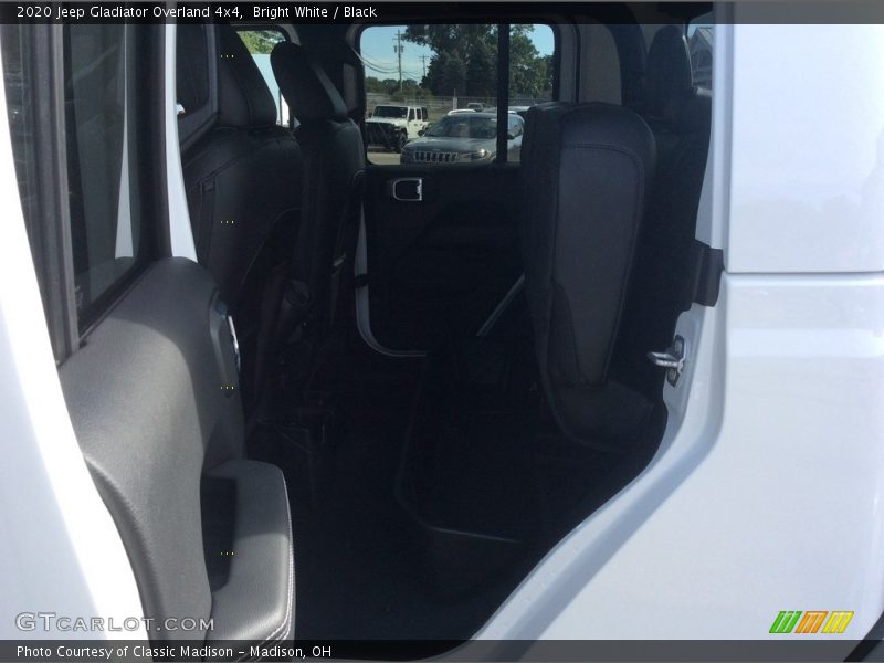 Bright White / Black 2020 Jeep Gladiator Overland 4x4